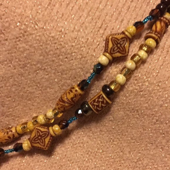 Glass Beads Lariat Necklace - One of a Kind - Picture 4 of 9